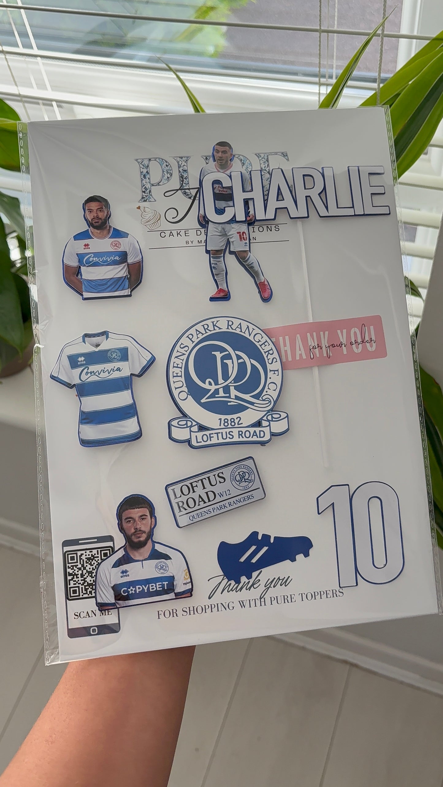 Queens Park Rangers Cake Topper – Personalised QPR Football Badge Cake Decoration, Custom Football Birthday Topper