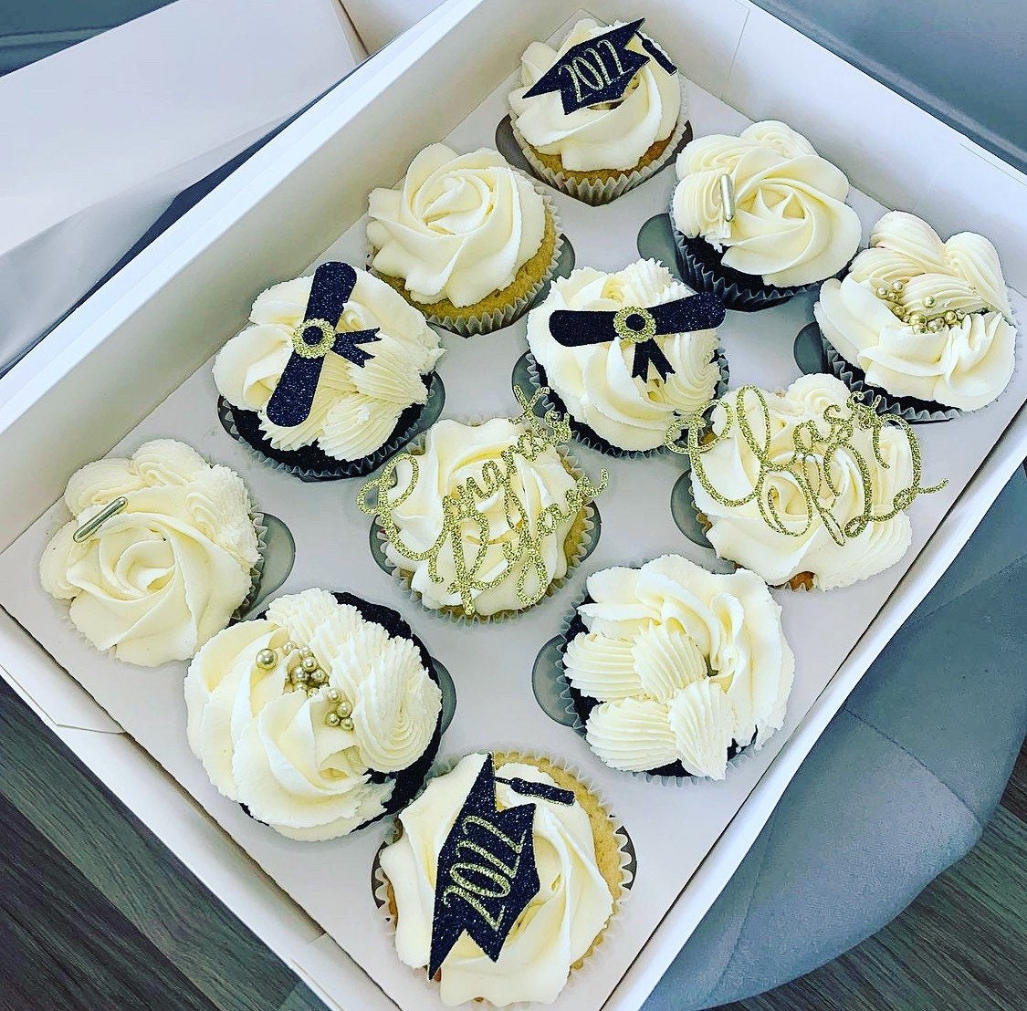 Graduation Class of 2025 Cupcake Toppers, Graduation Cake Decorations, Graduation Cake Charms, Cupcake Toppers