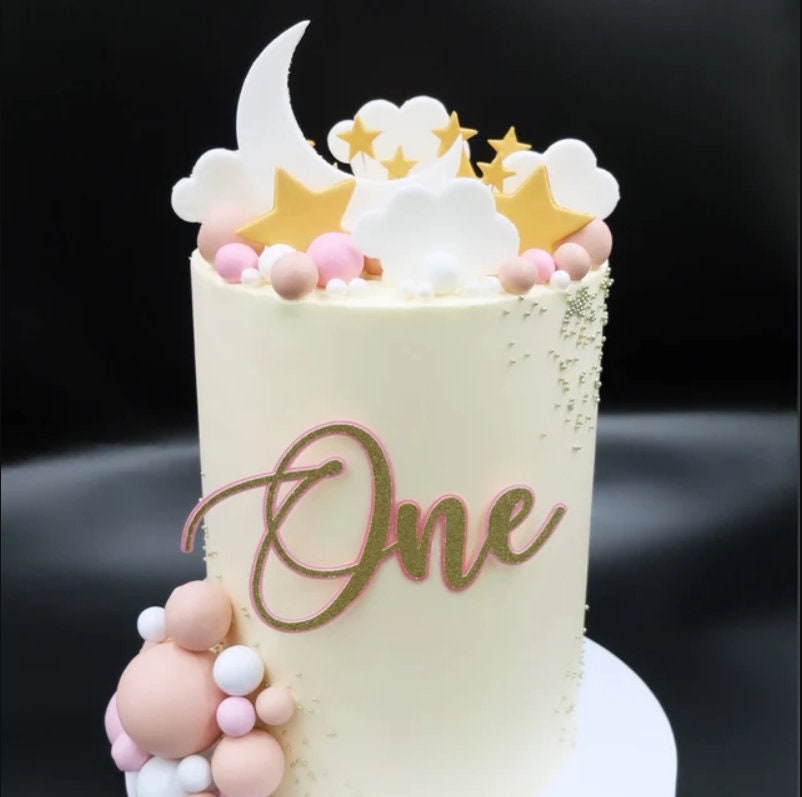 One Cake Charm, One Cake Topper