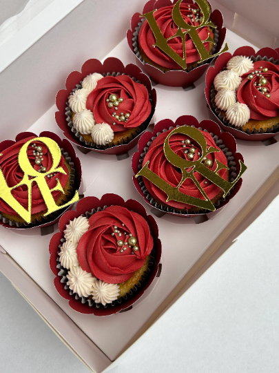 Valentine Cake Decorations