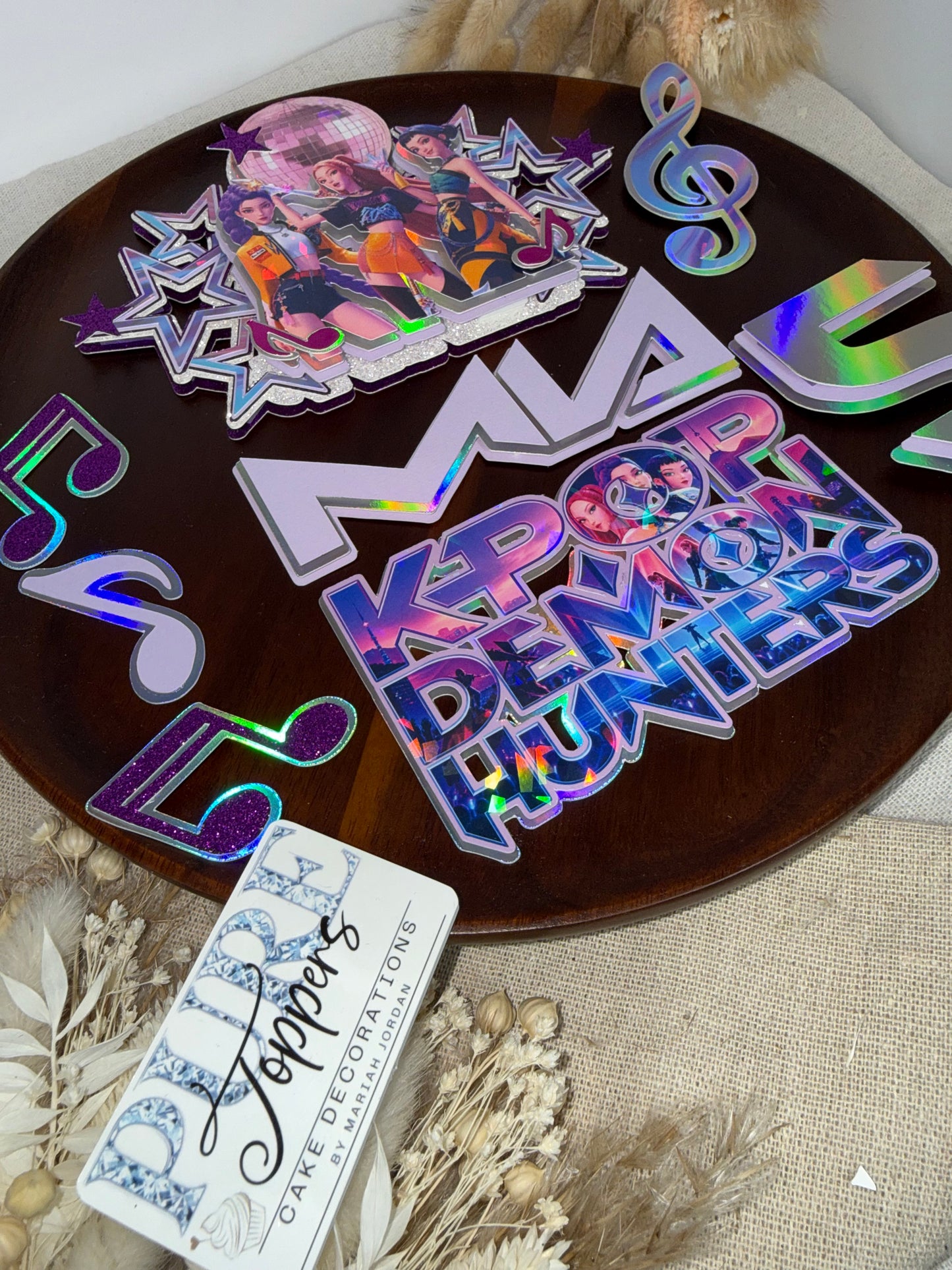 KPop Demon Hunters Personalised 3D Cake Topper & Charm Set