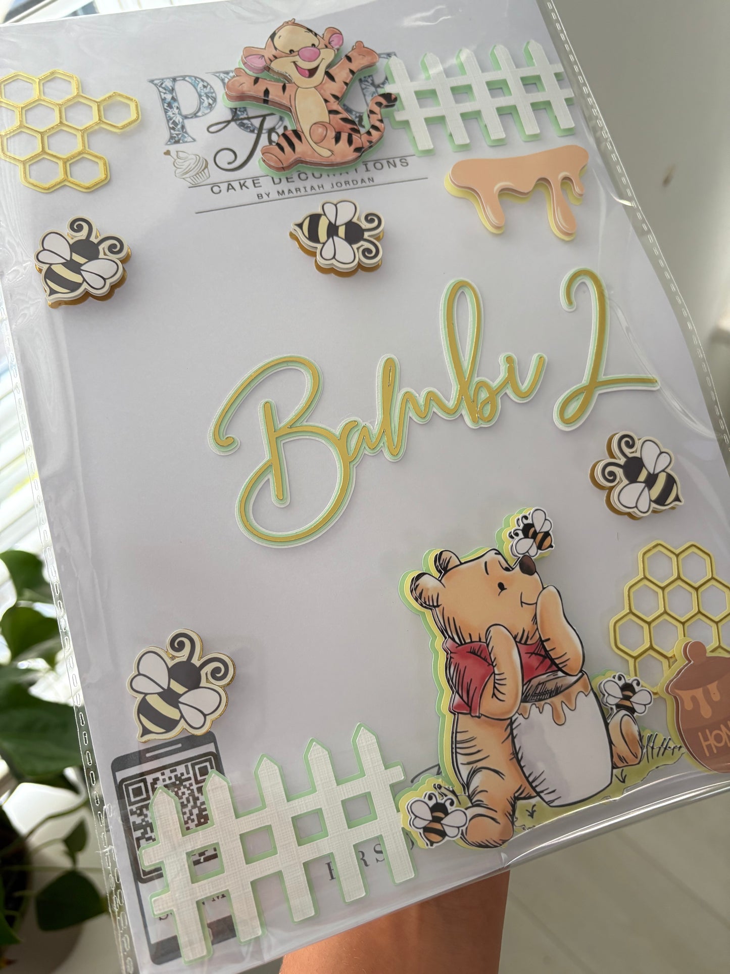 Winnie the Pooh Birthday Cake Topper - Personalised Name & Age for Kids’ Birthdays