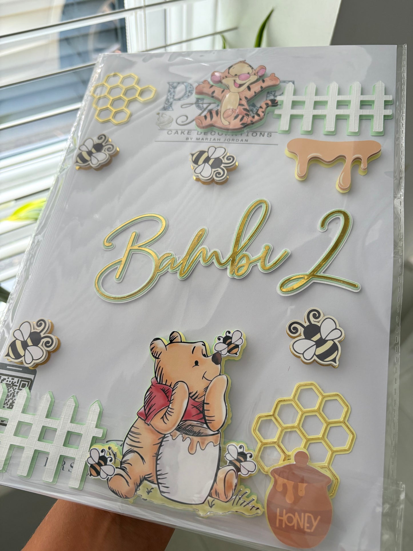 Winnie the Pooh Birthday Cake Topper - Personalised Name & Age for Kids’ Birthdays